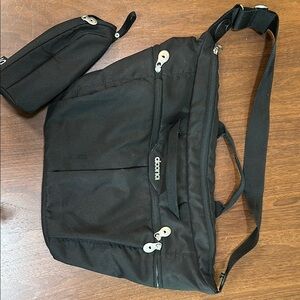 Doona All Day Diaper bag with baby bottle/snack cooler